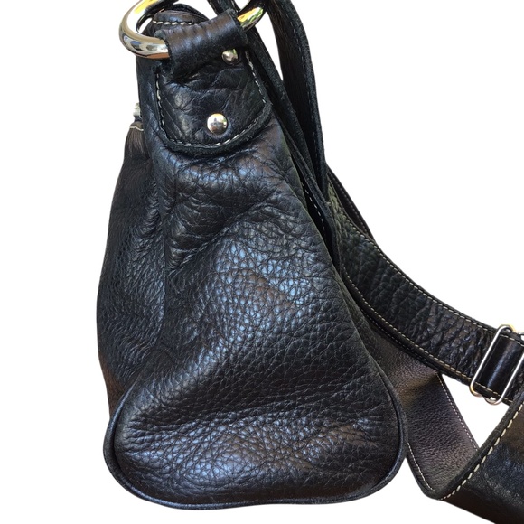 Roots Black Vintage Messenger Bag - Picture 6 of 16